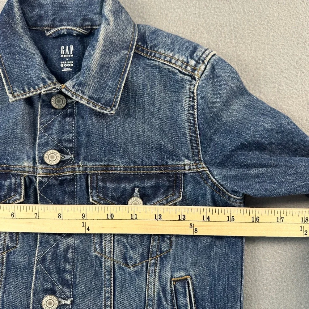 Gap Denim Kids Medium Wash Jean Jacket Blue Cotton 491331-00 Size S 6-7